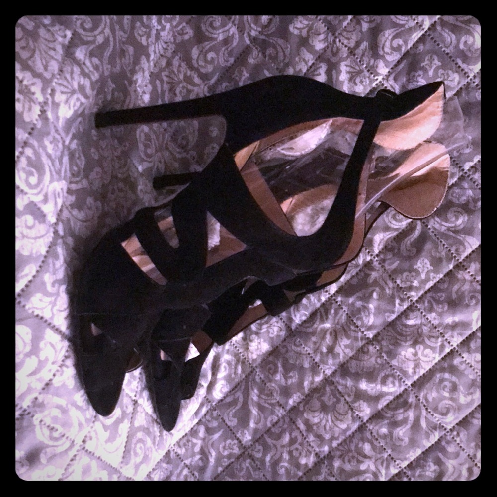 Zara Basic summer shoes.